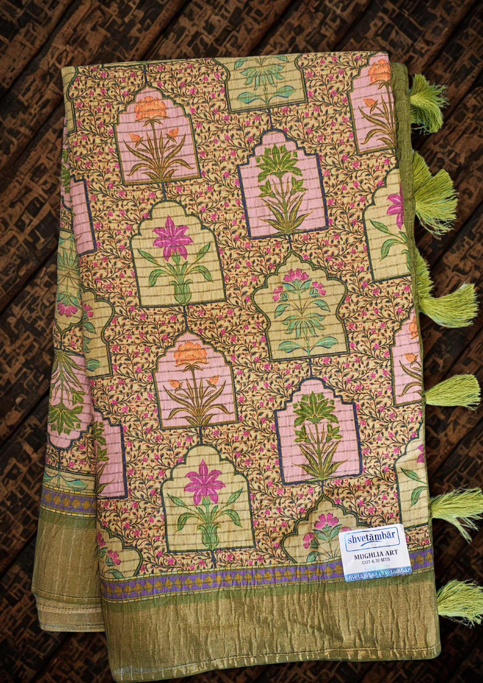 Green colour heritage silk saree